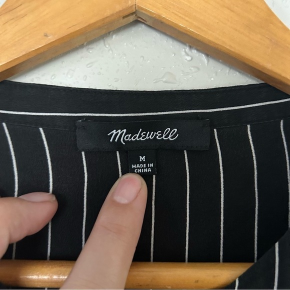 Madewell Black White PinStripe Ruffle Button Down Blouse Alexa Chung Medium Silk - Picture 2 of 6